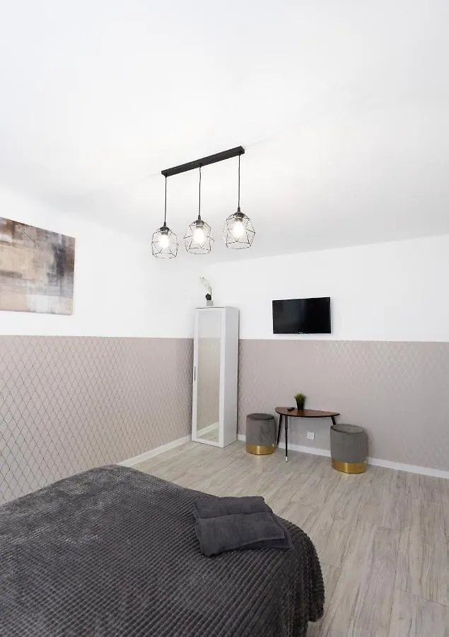 Hostal Clicktheflat Warsaw Breweries Apart Rooms