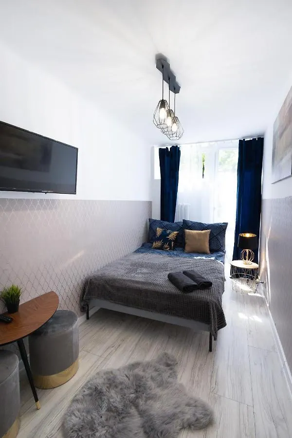 Hostal Clicktheflat Warsaw Breweries Apart Rooms